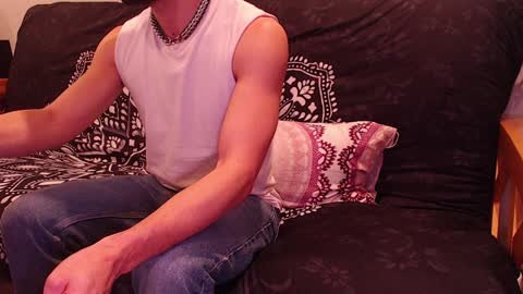 Snapshot of lavenderguy chatting on 11, 1, 2025 lavenderguy online show from 11, 1, 2025