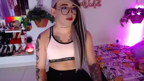 Cristina online show from 18, 11, 2025