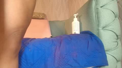 Lay Madison  online show from 22, 2, 2025