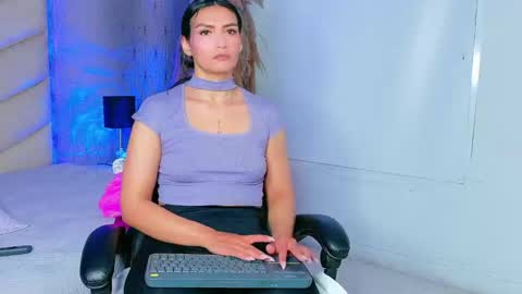 laya online show from 14, 12, 2025