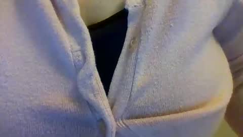 layannalea online show from 31, 10, 2025