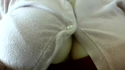 layannalea online show from 26, 4, 2026