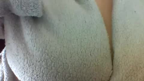 layannalea online show from 27, 4, 2026