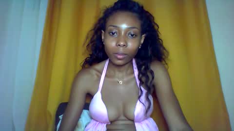 layannek online show from 28, 11, 2025