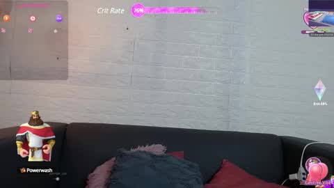 Layla online show from 6, 2, 2025