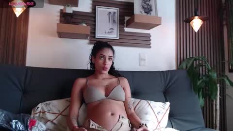 Layla online show from 3, 2, 2026