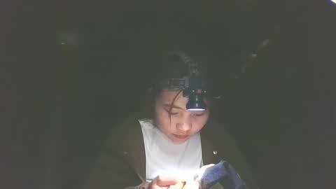 layla_999 online show from 15, 1, 2026