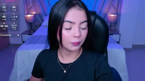Layla Breezee online show from 13, 6, 2026