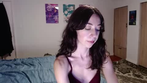 Layla Hex online show from 23, 9, 2025