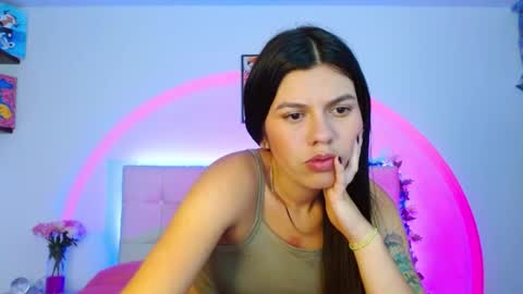 Lia and Rachel online show from 17, 2, 2025