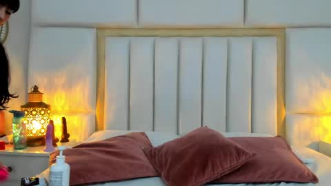 Lau online show from 25, 4, 2026