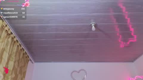 laylafoxy_tay online show from 10, 3, 2025