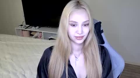 LaylaPretty001 online show from 8, 6, 2026