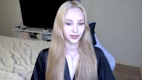 LaylaPretty001 online show from 11, 6, 2026