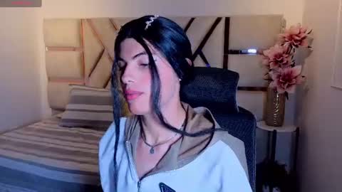 Layla online show from 20, 7, 2026