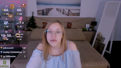 Snapshot of layriantavee chatting on 3, 1, 2025 layriantavee online show from 3, 1, 2025