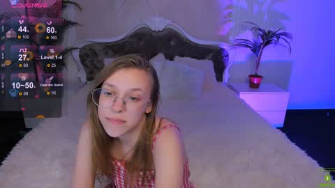 Snapshot of layriantavee chatting on 9, 1, 2025 layriantavee online show from 9, 1, 2025