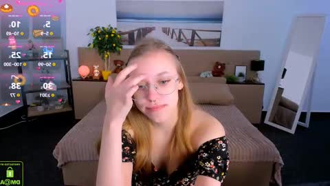 Snapshot of layriantavee chatting on 13, 2, 2025 layriantavee online show from 13, 2, 2025