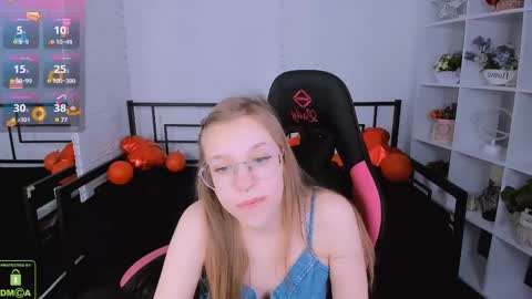 Snapshot of layriantavee chatting on 20, 2, 2025 layriantavee online show from 20, 2, 2025