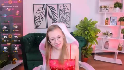 Snapshot of layriantavee chatting on 22, 2, 2025 layriantavee online show from 22, 2, 2025