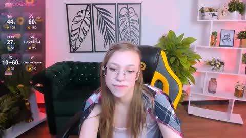 Snapshot of layriantavee chatting on 23, 2, 2025 layriantavee online show from 23, 2, 2025