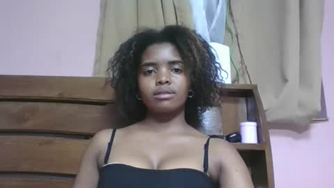 lea96546 online show from 19, 4, 2026