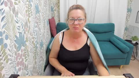 Lea online show from 8, 12, 2024