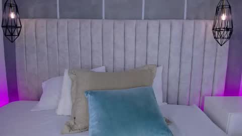    online show from 26, 3, 2026