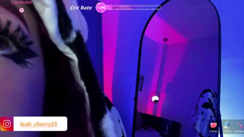 Snapshot of leah_cherry chatting on 18, 5, 2026 Leah online show from 18, 5, 2026