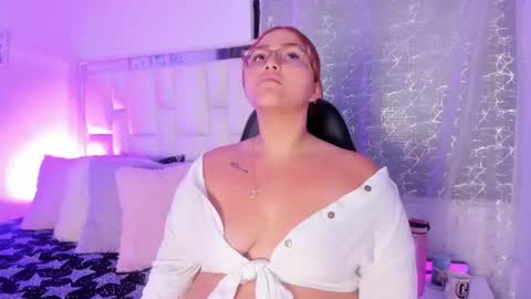 Leah  online show from 28, 4, 2026