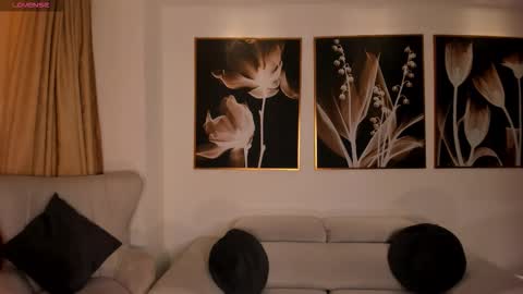 Snapshot of leahnovac chatting on 27, 9, 2025 leahnovac online show from 27, 9, 2025