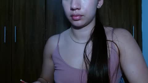 leanaalhub online show from 25, 2, 2025