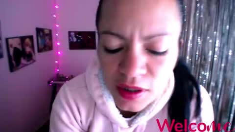 Leandra online show from 30, 1, 2025