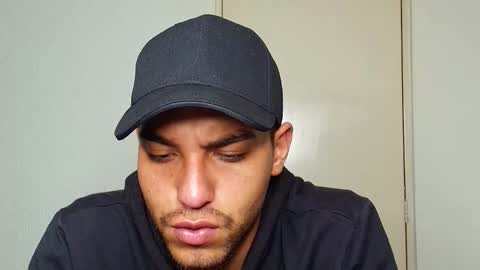 Leandro online show from 6, 12, 2024