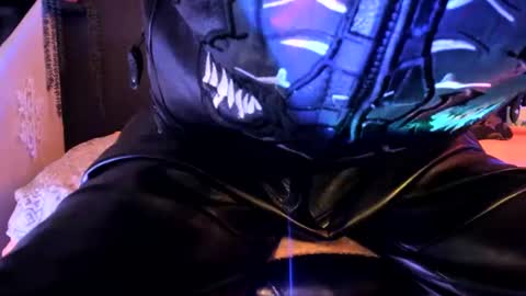 leatherdude69 online show from 30, 1, 2025