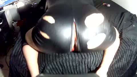 leatherman31 online show from 3, 3, 2026