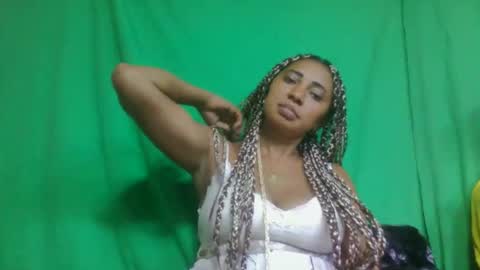 leatiana online show from 15, 2, 2026