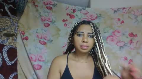 leatianaa online show from 18, 5, 2026