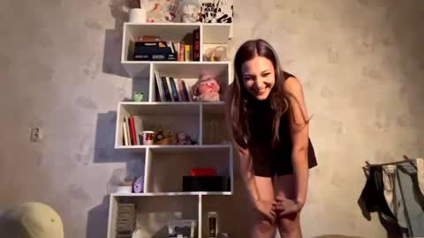 Lola online show from 15, 6, 2026