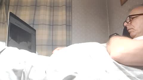 Snapshot of lechertachatte4444 chatting on 28, 1, 2025 lechertachatte4444 online show from 28, 1, 2025