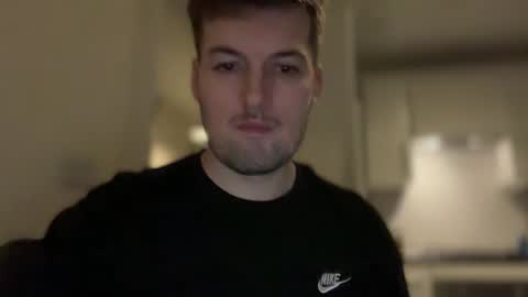 leedslad35 online show from 16, 12, 2024