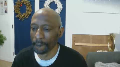 Ebony DeafGuy online show from 7, 4, 2026