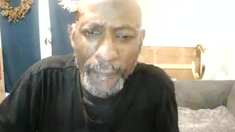 Ebony DeafGuy online show from 20, 6, 2026
