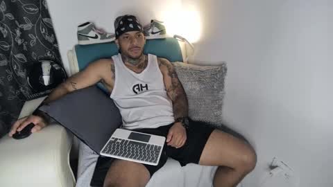 Snapshot of leenar_key chatting on 13, 12, 2024 leenar_key online show from 13, 12, 2024