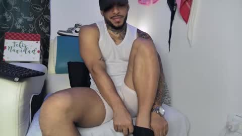 Snapshot of leenar_key chatting on 28, 2, 2025 leenar_key online show from 28, 2, 2025