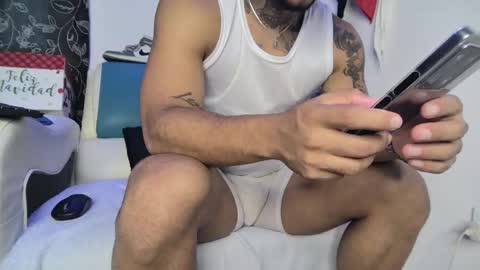 Snapshot of leenar_key chatting on 28, 2, 2025 leenar_key online show from 28, 2, 2025