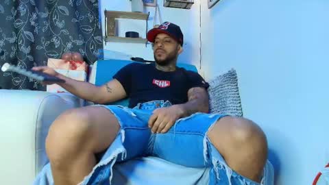 Snapshot of leenar_key chatting on 9, 9, 2025 leenar_key online show from 9, 9, 2025