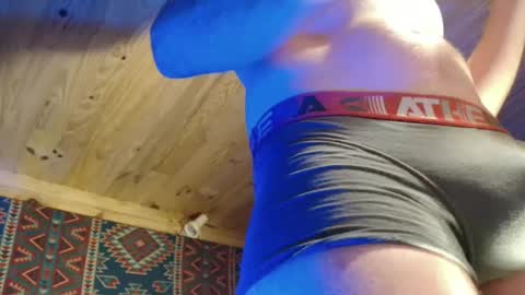 Snapshot of lefrancais33000 chatting on 26, 2, 2025 Dliciousman online show from 26, 2, 2025