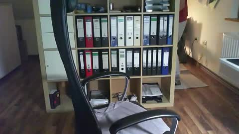 Snapshot of lefti27 chatting on 16, 11, 2025 Dave online show from 16, 11, 2025