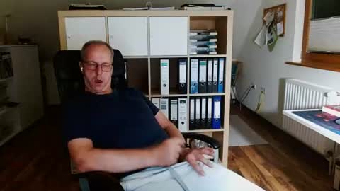 Dave online show from 11, 6, 2026